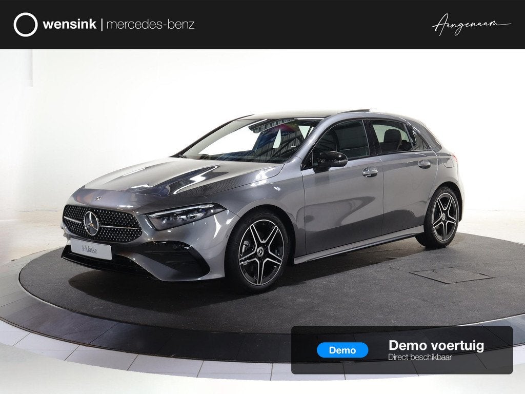 Mercedes-Benz A-klasse 180 Business Solution AMG | Panoramas, Auto's, Mercedes-Benz, 136 pk, 4 cilinders, Bedrijf, Zilver of Grijs