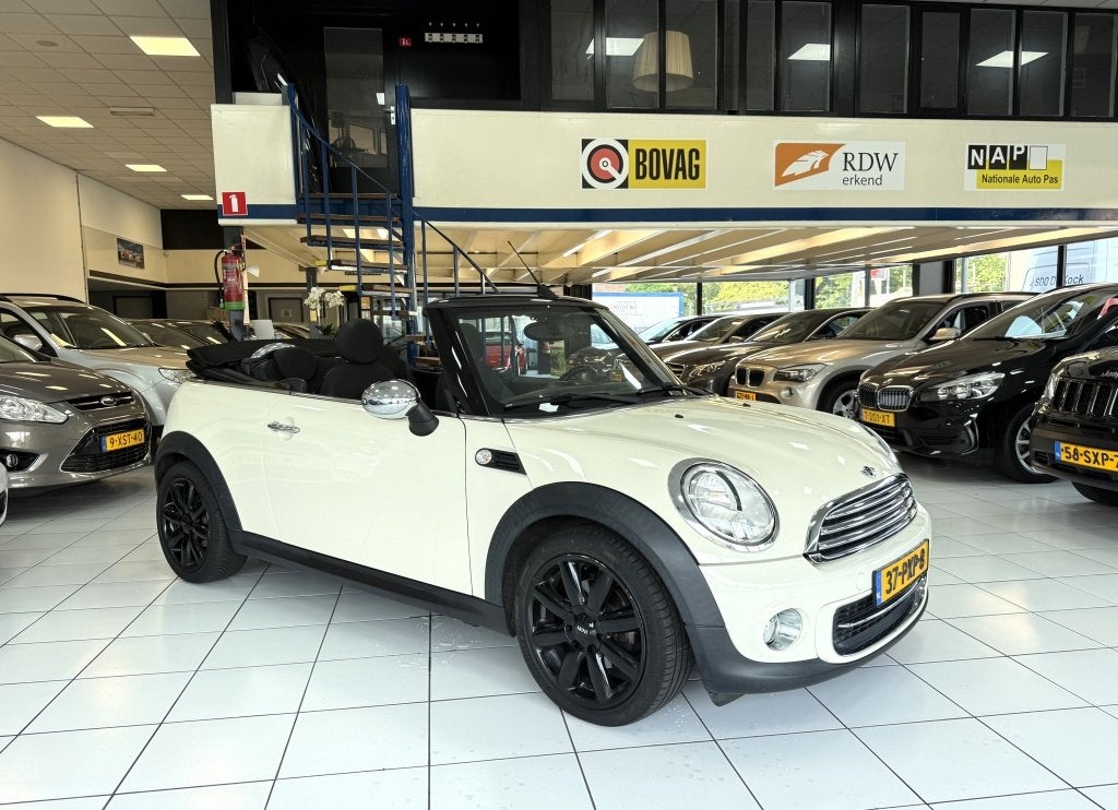 MINI Cabrio