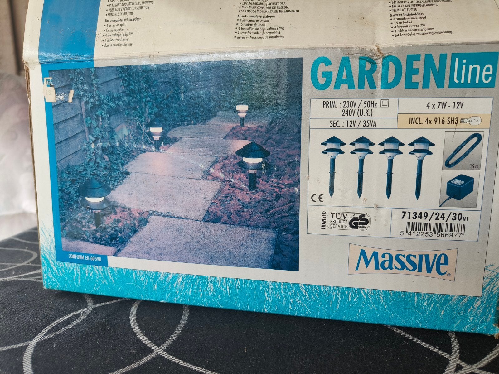 Gardenline buitenlantaarns, Ophalen, Kunststof, Netvoeding, Minder dan 50 watt