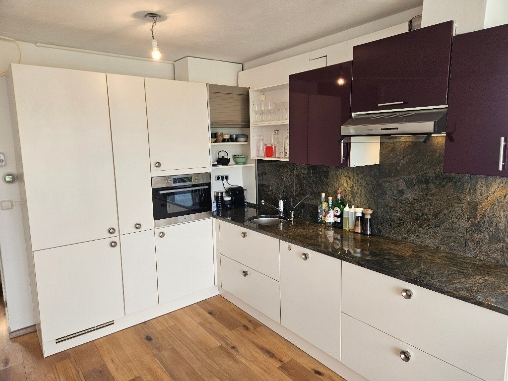 Gratis keuken met apparaten (L-vorm), Huis en Inrichting, Keuken | Complete keukens, Ophalen, Gebruikt, Wit, Hoekkeuken