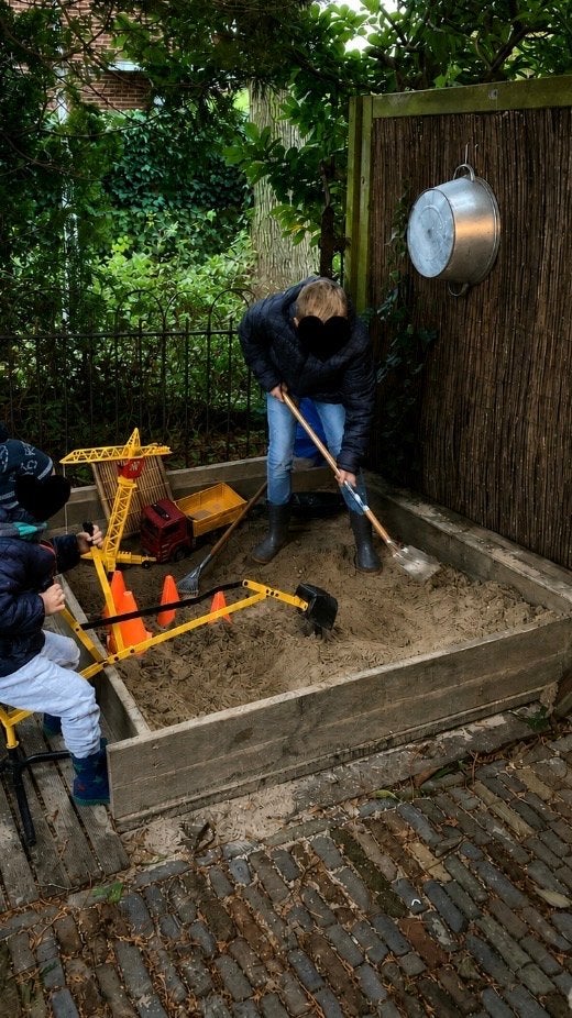 Grote Steigerhouten Zandbak met Bodem, Ophalen, Gebruikt