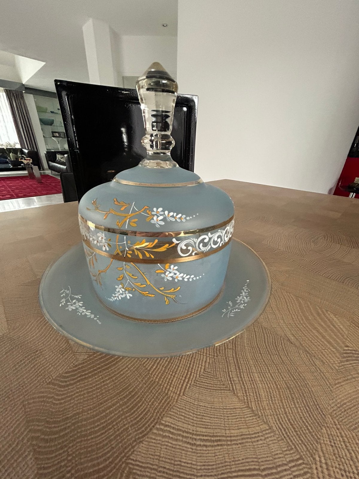 Antieke Bonbonnière met Schaal - Melkglas en Gouddecor, Antiek en Kunst, Ophalen