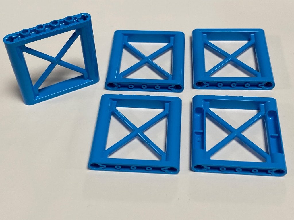 Partij 5x nieuwe Lego steunen in diverse kleuren, Overige thema's, Lego, Nieuw, Ophalen of Verzenden