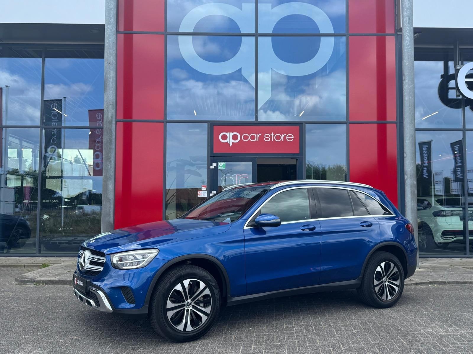 Mercedes-Benz GLC-klasse 300e 4MATIC Business Solution | Pan, Automaat, Dealer onderhouden, Gebruikt, 4 cilinders