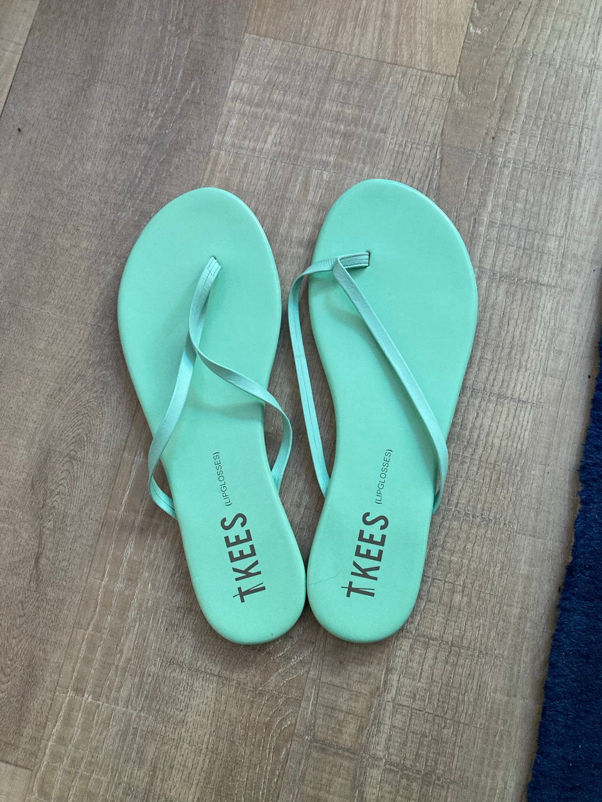 Nieuwe TKEES slippers maat 42 - Mintgroen, Ophalen of Verzenden, Nieuw, Groen, Slippers