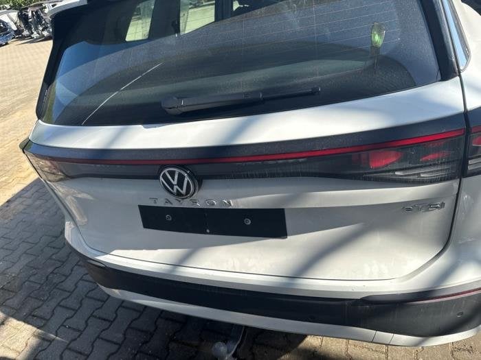 Achterlicht balk links + rechts van een Volkswagen Tayron, Gebruikt, -, Volkswagen, -