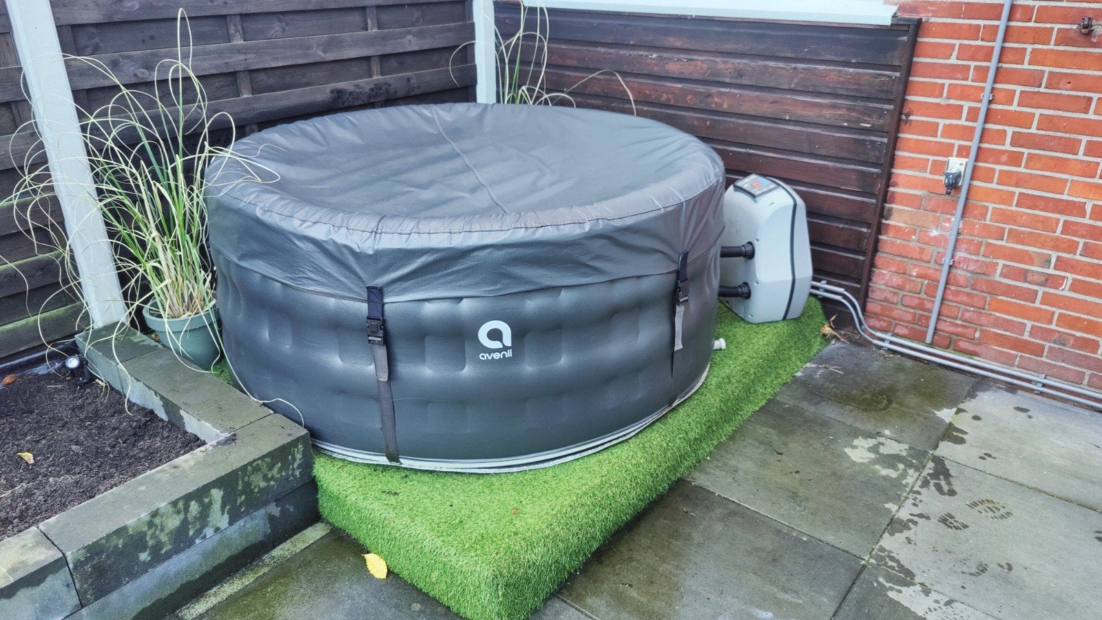 Avenli Jacuzzi 165cm Opblaasbaar Bubbelbad, Gebruikt, Minder dan 80 cm, Opblaaszwembad, Rond