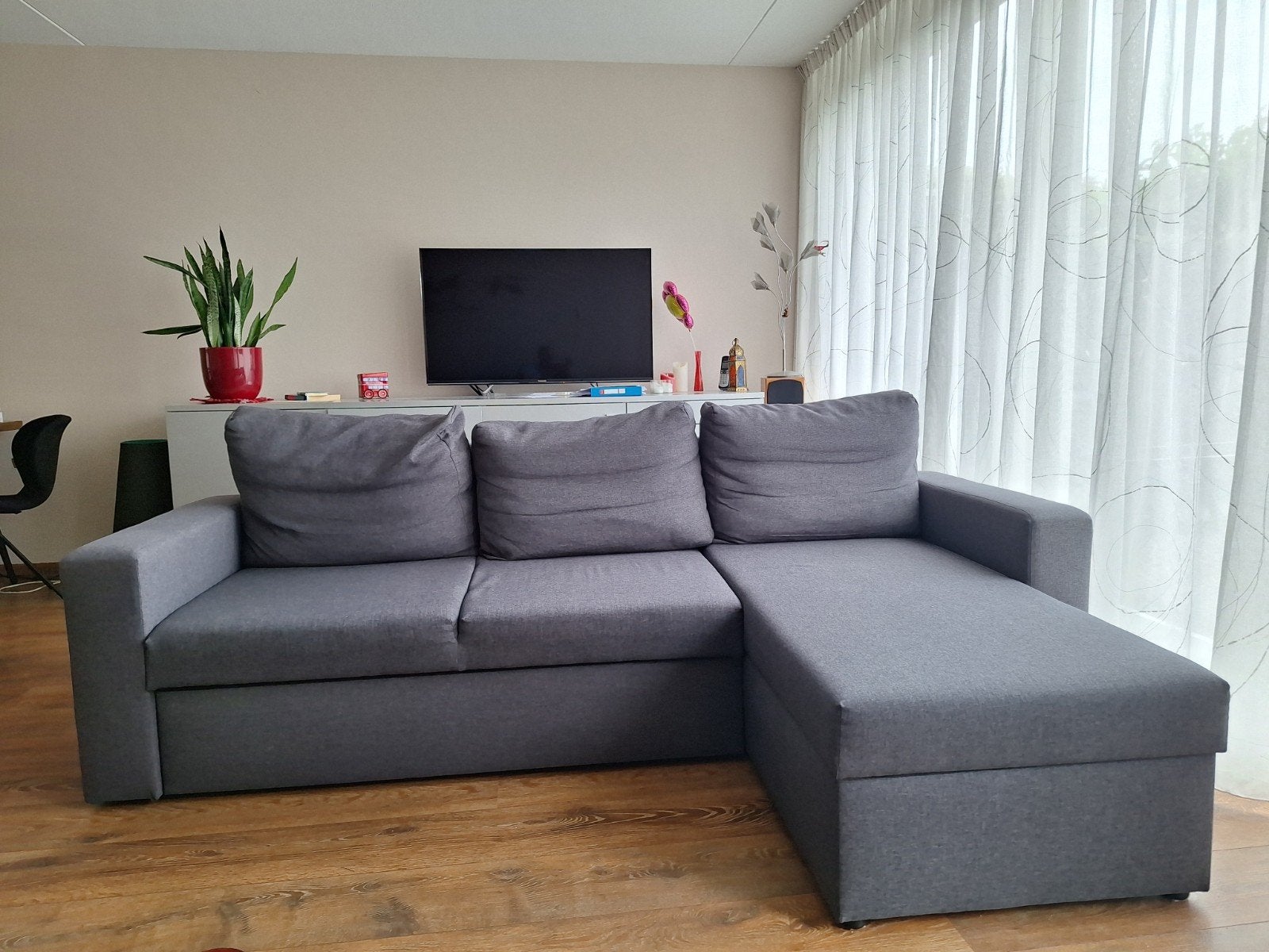 Slaapbank Jysk - MARSLEV.
B230 x H83 x D88/150 cm
Ik verkoop, Ophalen, Zo goed als nieuw