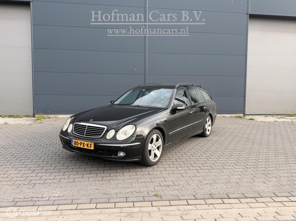 Mercedes-Benz E320 CDI Avantgarde 204PK | Automaat | Youngti, Auto's, Mercedes-Benz, Automaat, Achterwielaandrijving, Gebruikt