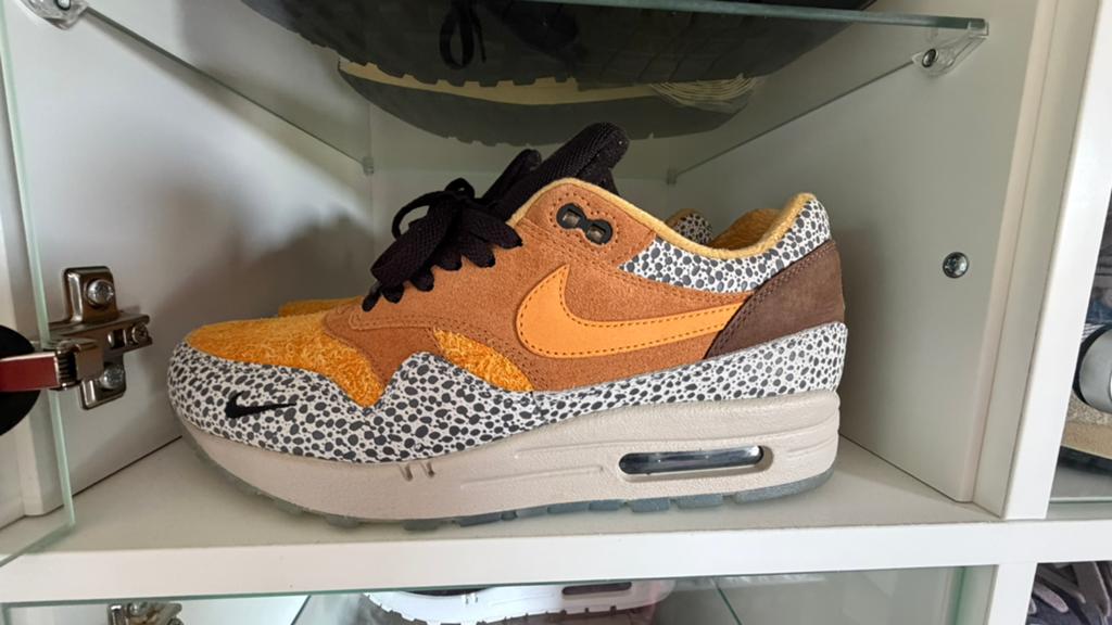 Air max 1 safari, Kleding | Heren, Schoenen, Bruin, Ophalen of Verzenden, Sneakers of Gympen, Zo goed als nieuw