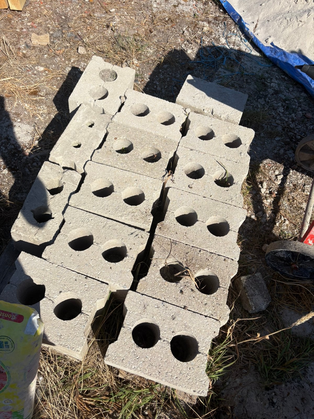 Betonblokken, Ophalen, Zo goed als nieuw, Bakstenen