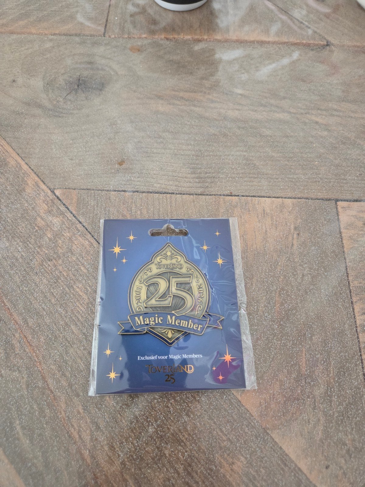 Toverland 25 Jaar Magic Member Pin - Nieuw in verpakking, Ophalen of Verzenden, Nieuw