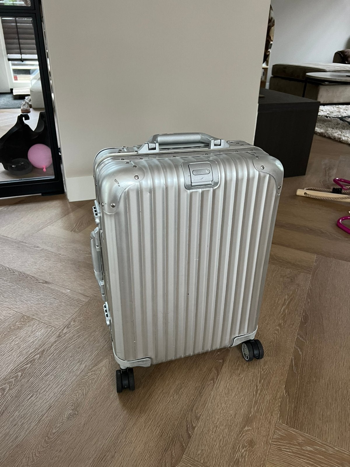 Rimowa cabin aluminium trolley 55 x 40 x 20 cm, Sieraden, Tassen en Uiterlijk, Koffers, 50 tot 60 cm, Ophalen of Verzenden, Zo goed als nieuw