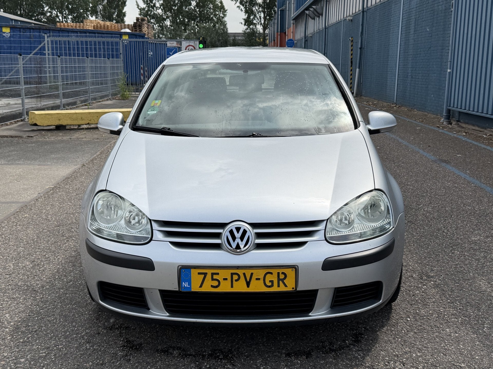 Volkswagen Golf 1.4 Trendline Inruilauto’s tegen vaste pri, Auto's, Voorwielaandrijving, Stof, Gebruikt, 4 cilinders