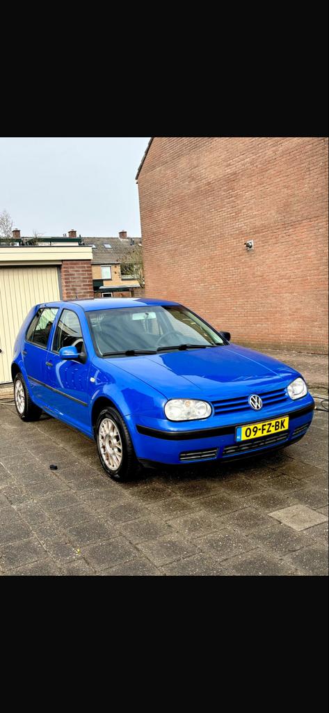 Volkswagen Golf 1.6 77KW 2000 Blauw, Auto's, Volkswagen, Particulier, Golf, Benzine, Hatchback, Handgeschakeld, Origineel Nederlands