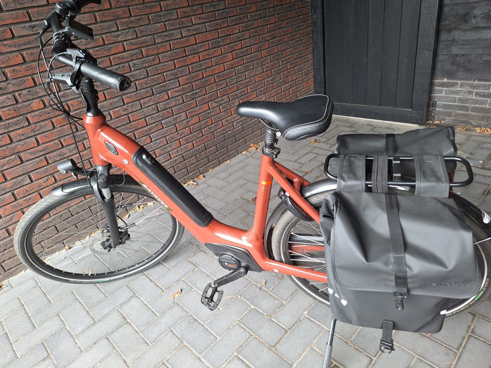 Foto 3 van Batavus Altura elektrische fiets