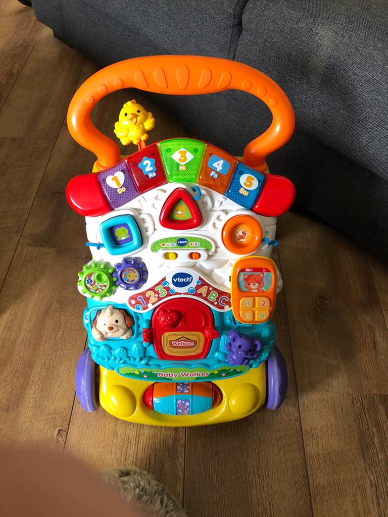 Baby loopwagen Vtech, Ophalen, Zo goed als nieuw, 6 maanden tot 2 jaar
