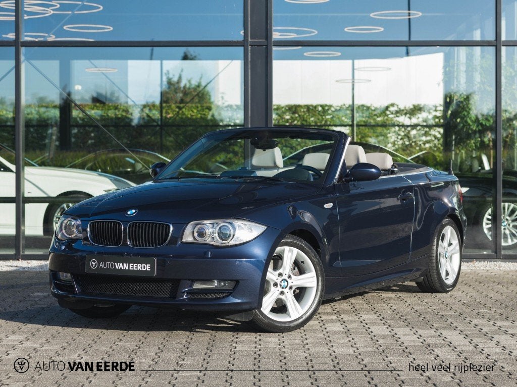 Bmw 1-SERIE 125i Cabrio Aut. – Leer, Navi, Achterwielaandrijving, Gebruikt, 2996 cc, Euro 4