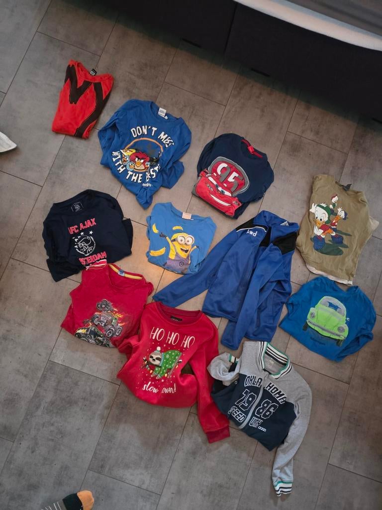 Kleding pakket 122 128, Ophalen of Verzenden, Zo goed als nieuw, Jongen, Trui of Vest