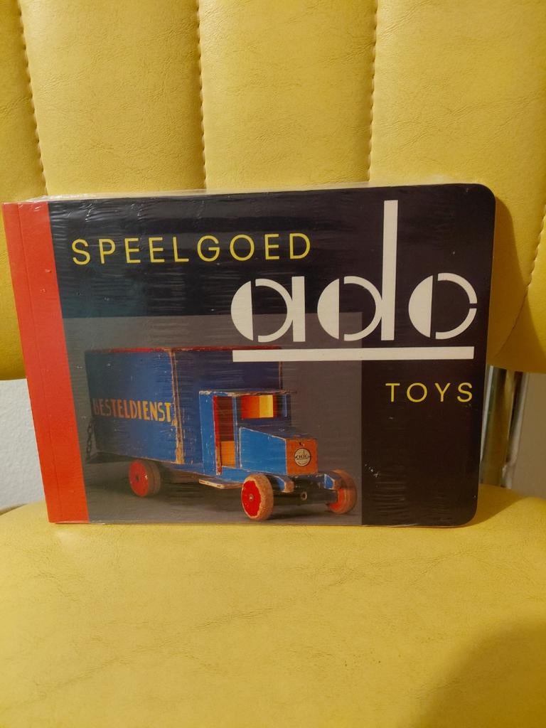 Boek ado speelgoed ado toys ko verzuu de stijl sealed, Ophalen of Verzenden, Nieuw