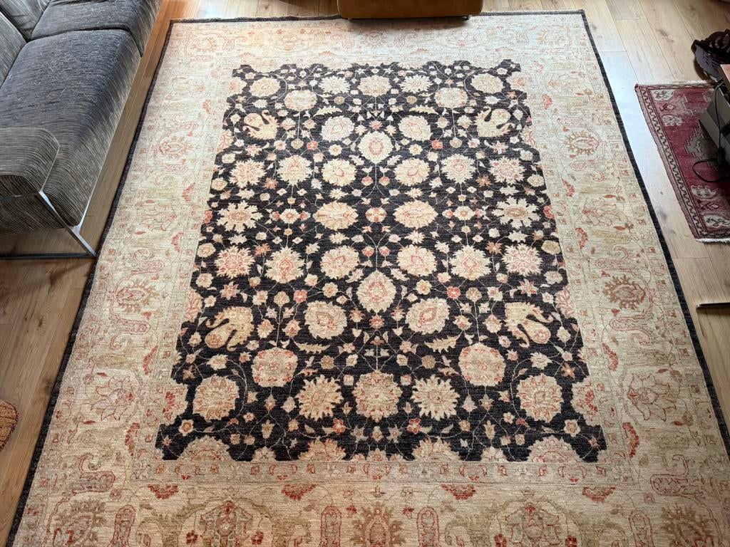 Groot handgeknoopt Ziegler tapijt – ca. 308 x 249 cm, Jacob van Lennepkade, 1053ML Amsterdam, Info@bababoho.com, Modern, Japandi, hotel chic, rustig klassiek