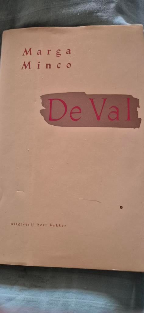 De val Marga Minco hardcover, Ophalen of Verzenden, Marga Minco