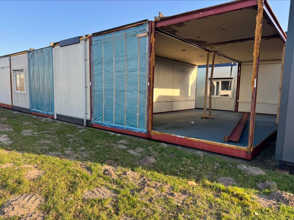 Te koop, unit frames met betonvloer van 3 x 9 M en 3 x 6 M, Zakelijke goederen, Machines en Bouw | Keten en Containers, Ophalen of Verzenden