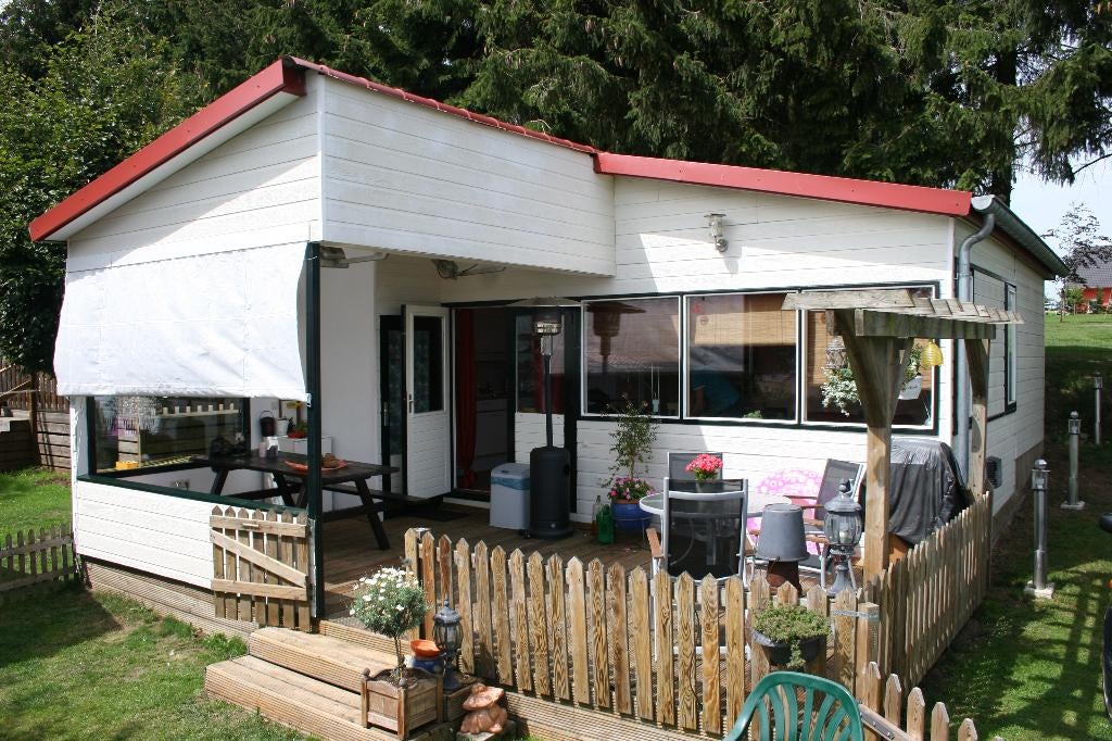 chalet, Vakantie, Campings, Recreatiepark, Afwasmachine, Airconditioning, Huisdier toegestaan, Internet, Speeltuin, Tuin, Tv, Wasmachine