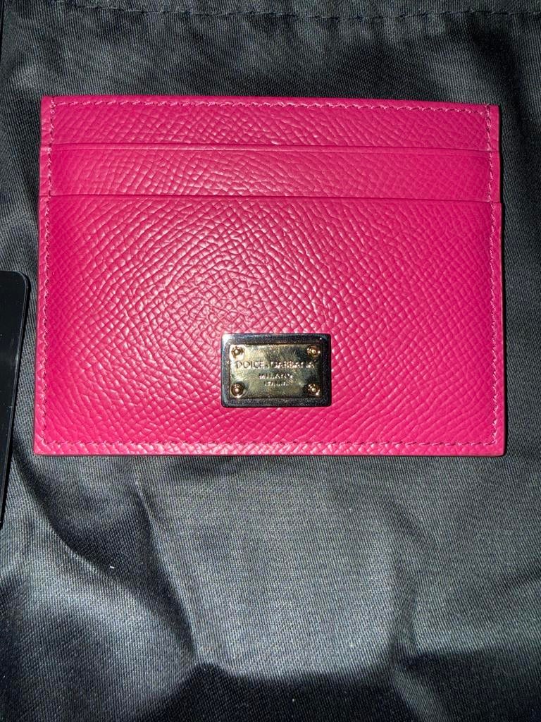 D&G Dauphine Leren Kaarthouder Fuchsia, Sieraden, Tassen en Uiterlijk, Portemonnees, Nieuw, Ophalen of Verzenden, Dolce & Gabbana