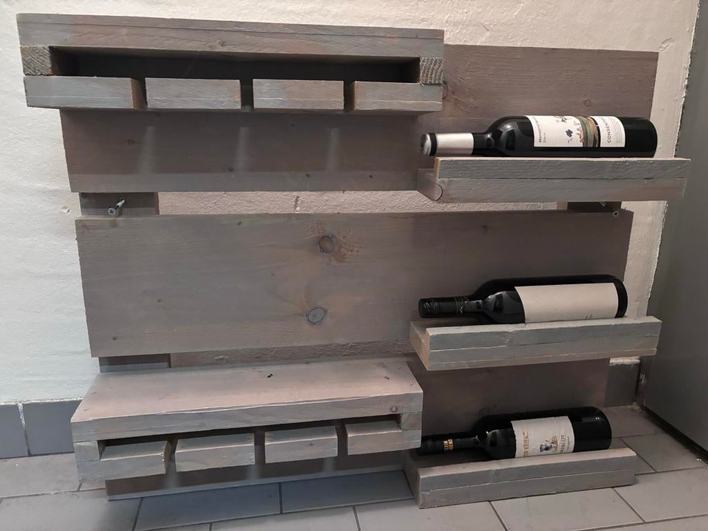 Wijnrek met ruimte voor glazen (excl wijn ;)), Huis en Inrichting, Woonaccessoires | Wijnrekken, Ophalen, Gebruikt, Minder dan 5 flessen
