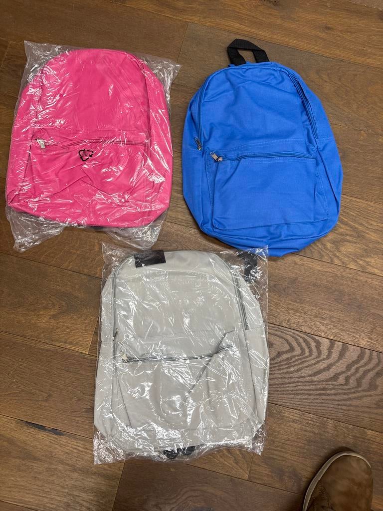 Partij Rugzakken - 95 stuks, Overige merken, 25 tot 40 cm, Nieuw, Ophalen of Verzenden