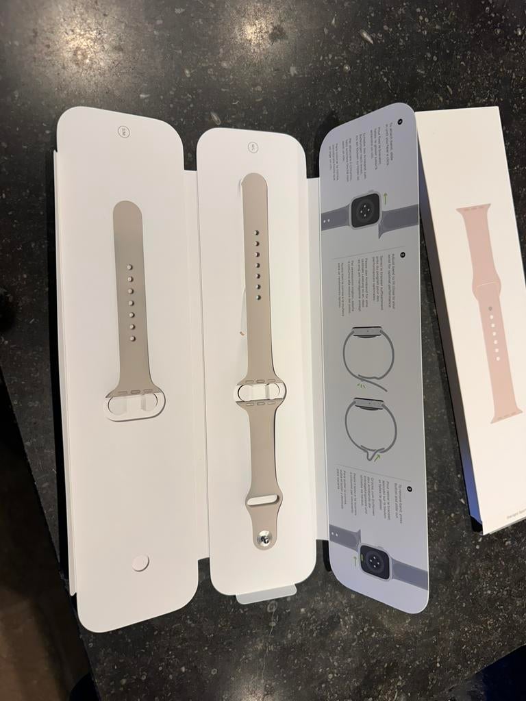 Apple watch 41mm bandje starlight, Diversen, Verzenden, Nieuw