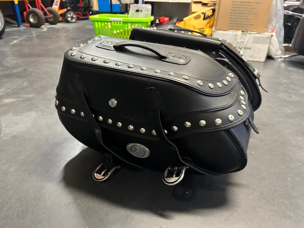 harley-davidson heritage softail zijtassen (06), Motoren, Onderdelen | Harley-Davidson, Gebruikt, Ophalen of Verzenden