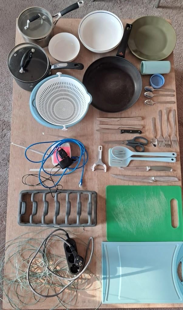 Kitchenware (Ideal for student), Ophalen, Zo goed als nieuw