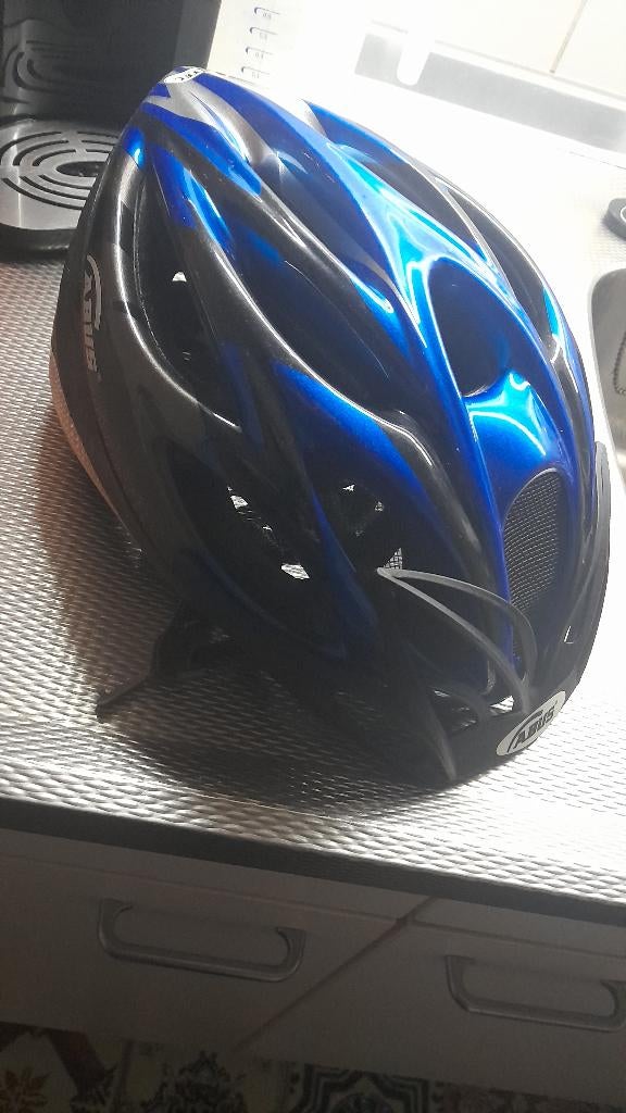 Fietshelm wielrennen, Sport en Fitness, Wielrennen, Ophalen, Gebruikt, Helm