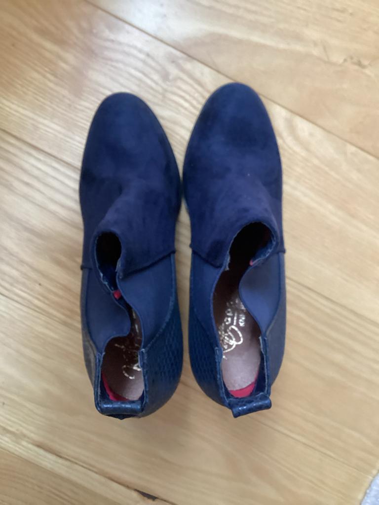 Blauwe enkellaarsjes, Blauw, Lage of Enkellaarzen, Ophalen of Verzenden, Zo goed als nieuw