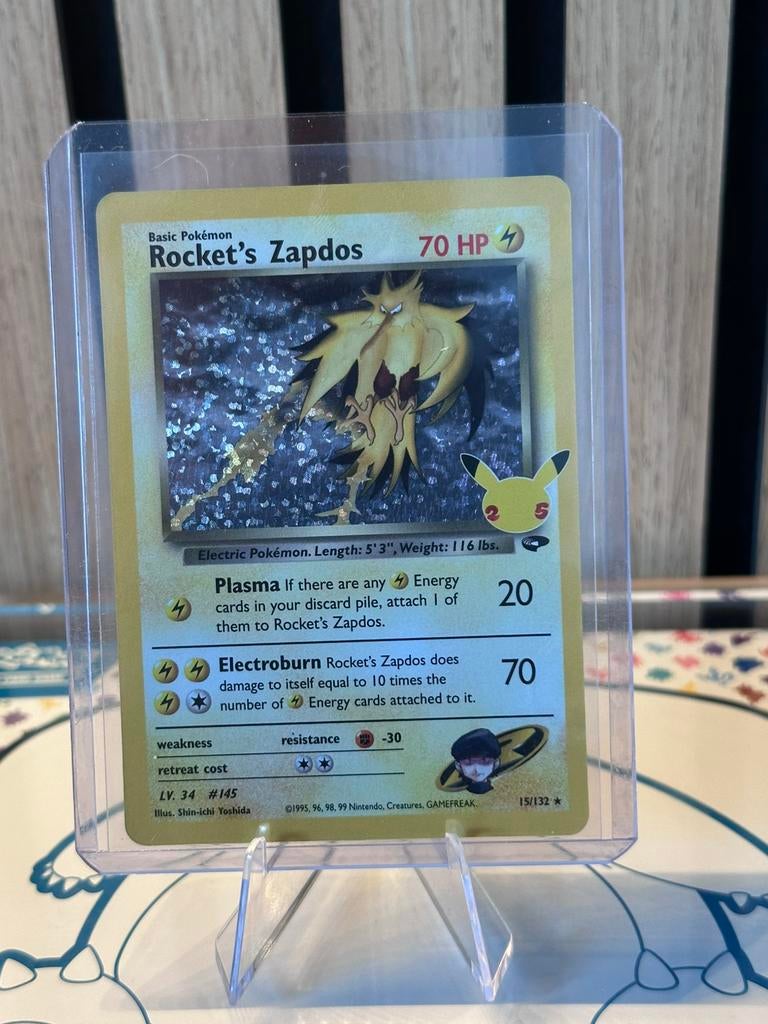 Pokémon TCG – Rocket’s Zapdos LV. 34 #145, Ophalen of Verzenden, Zo goed als nieuw, Losse kaart
