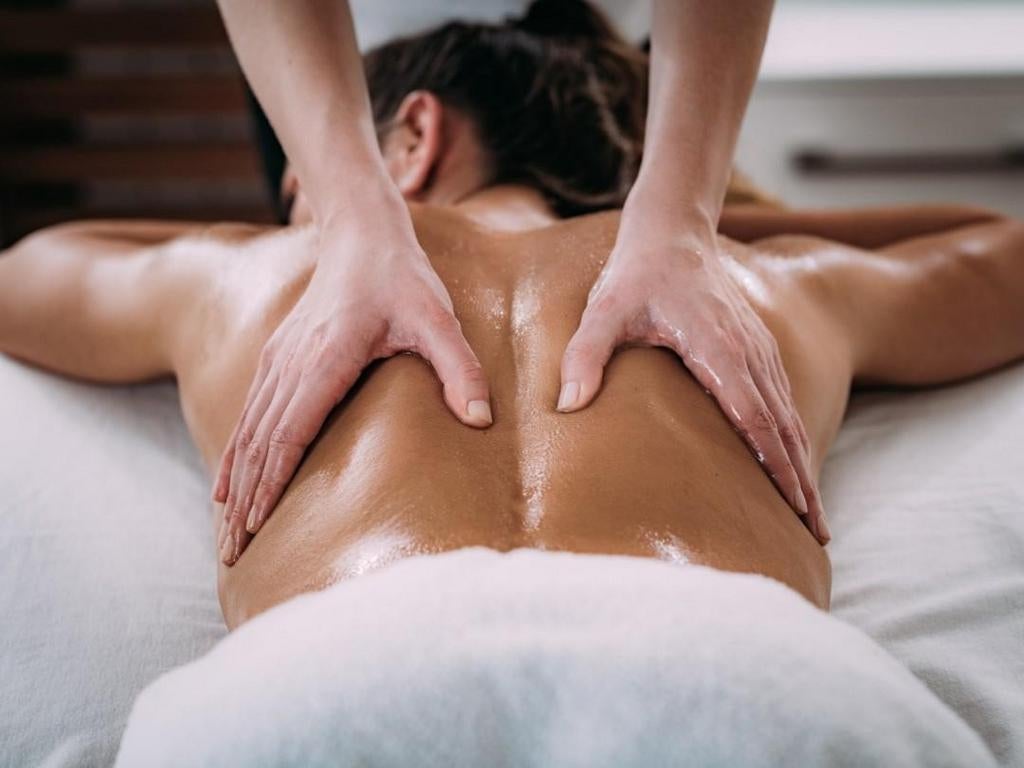 Massage Service aan huis, Diensten en Vakmensen, Welzijn | Masseurs en Massagesalons, Stoelmassage