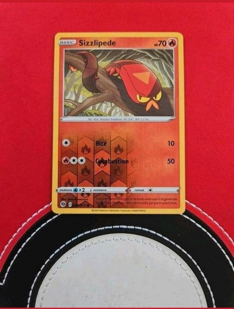 Sizzlipede 009/073 Sword&Shield Champion's path reverse holo, Ophalen of Verzenden, Zo goed als nieuw, Foil