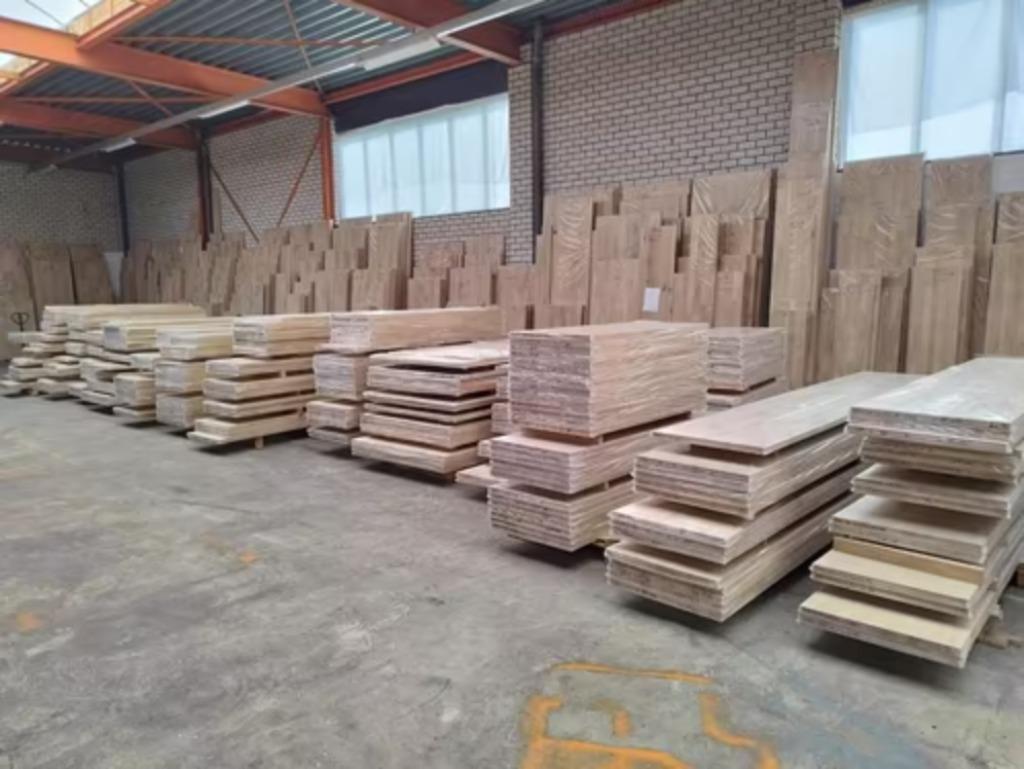 Eiken massief timmerpanelen en bladen 20, 22, 40mm dikte, Huis en Inrichting, Ophalen of Verzenden, Nieuw