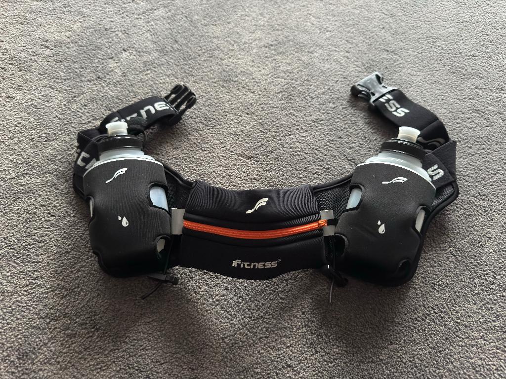 iFitness running belt met flesjes, Overige merken, Overige typen, Ophalen of Verzenden, Zo goed als nieuw