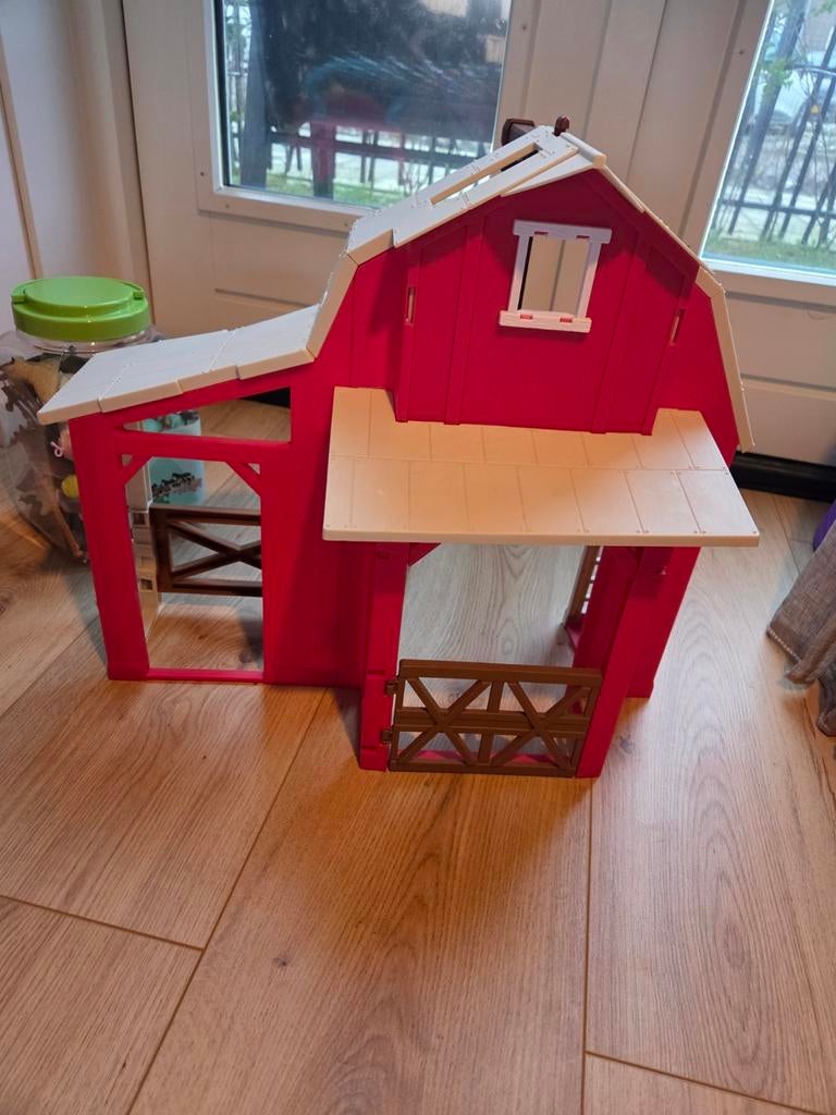 Leuk rood speelgoed boerderij, Ophalen, Gebruikt, Poppenhuis