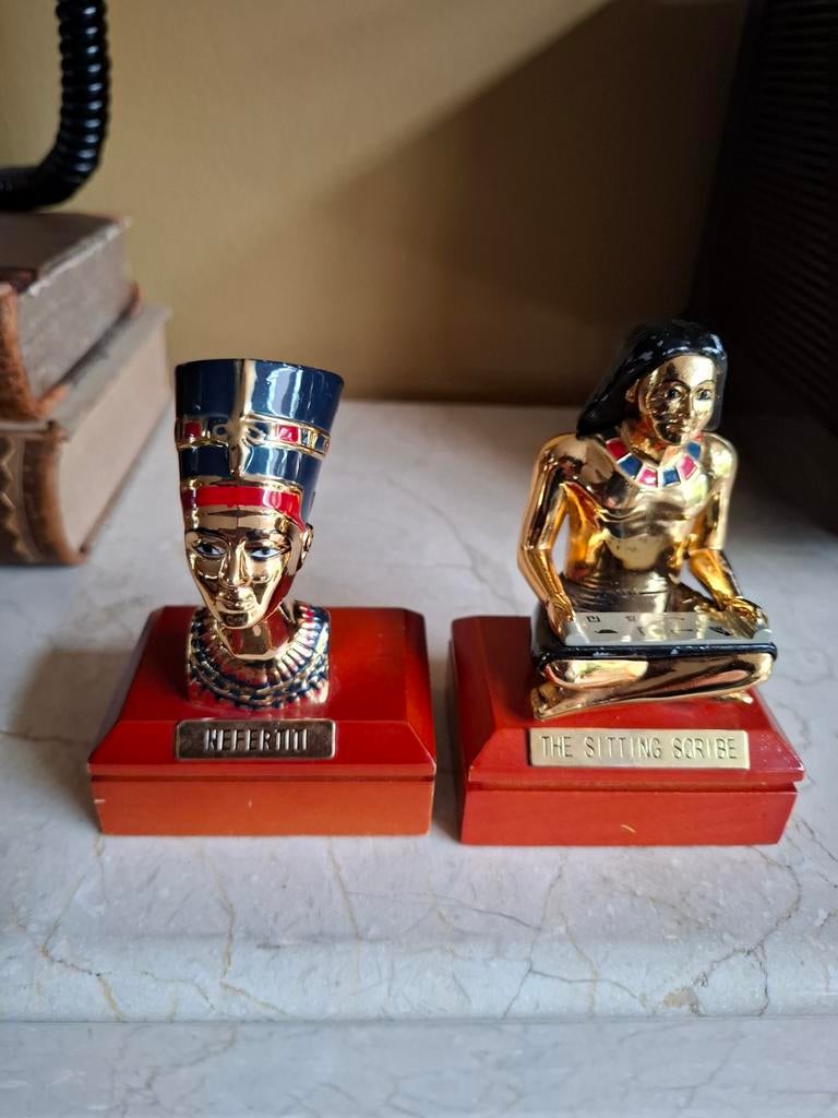 Egyptische Farao Beeldjes - Nefertiti & Schrijver, Verzamelen, Ophalen of Verzenden, Zo goed als nieuw, Fantasy