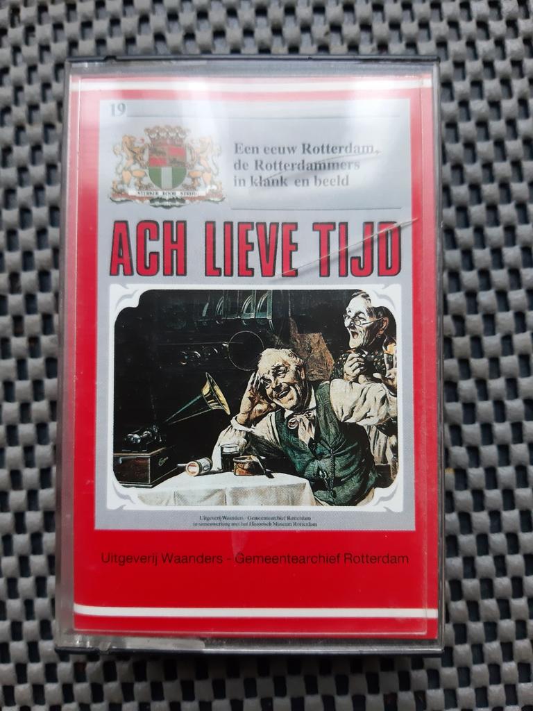 Cassettebandje voor liefhebbers een eeuw rotterdam €5, Ophalen of Verzenden, Gebruikt, 1 bandje