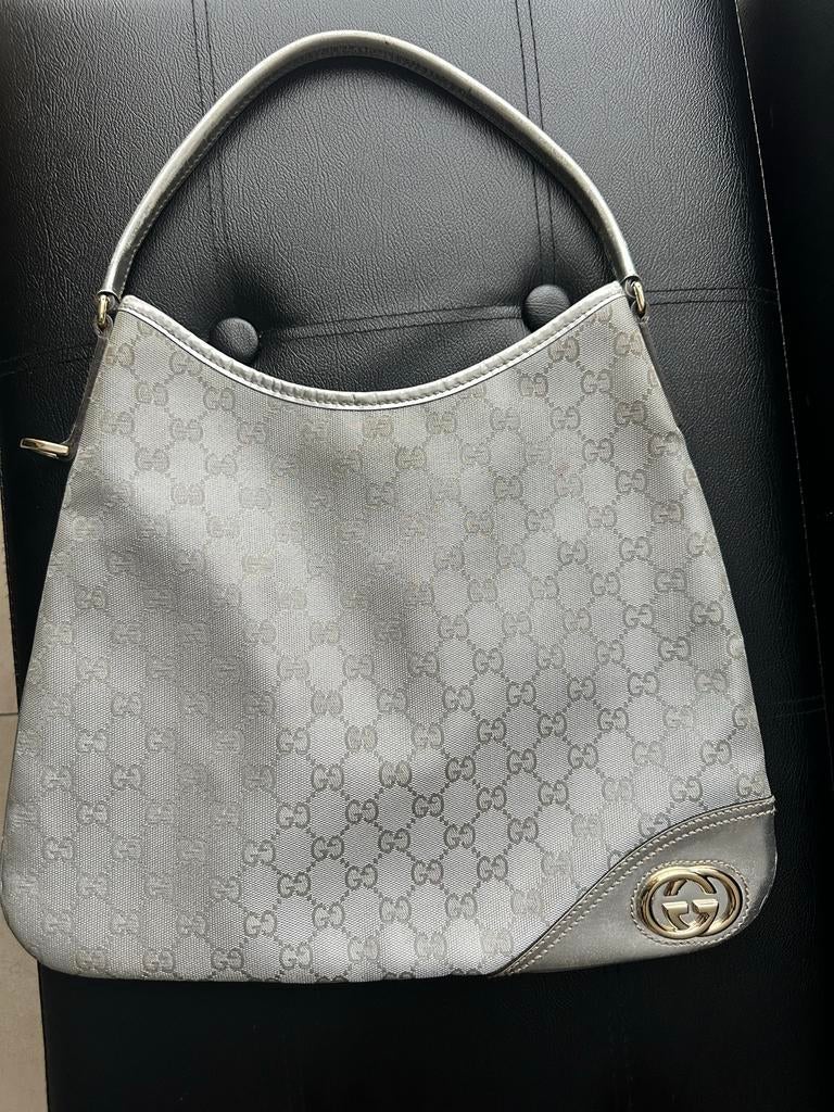 Gucci Designer Tas - Mooie Staat, Ophalen of Verzenden, Gebruikt, Grijs, Handtas