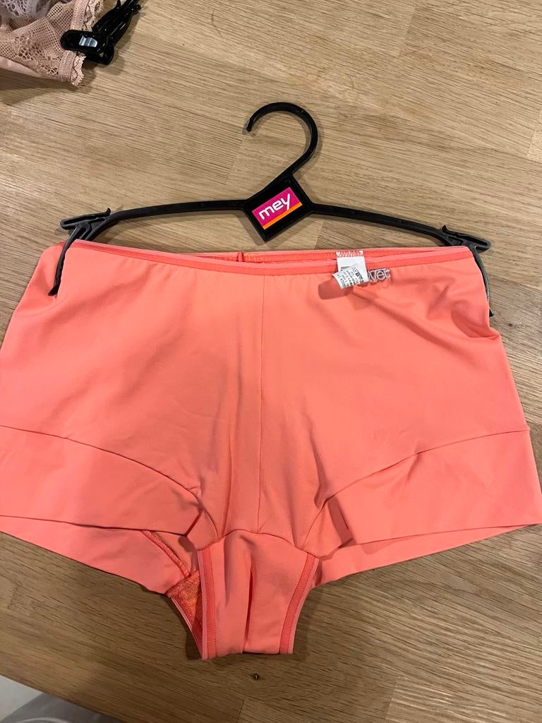 Avet slip maat S 36/38 NIEUW!! Nu €5,-, Ophalen of Verzenden, Slip