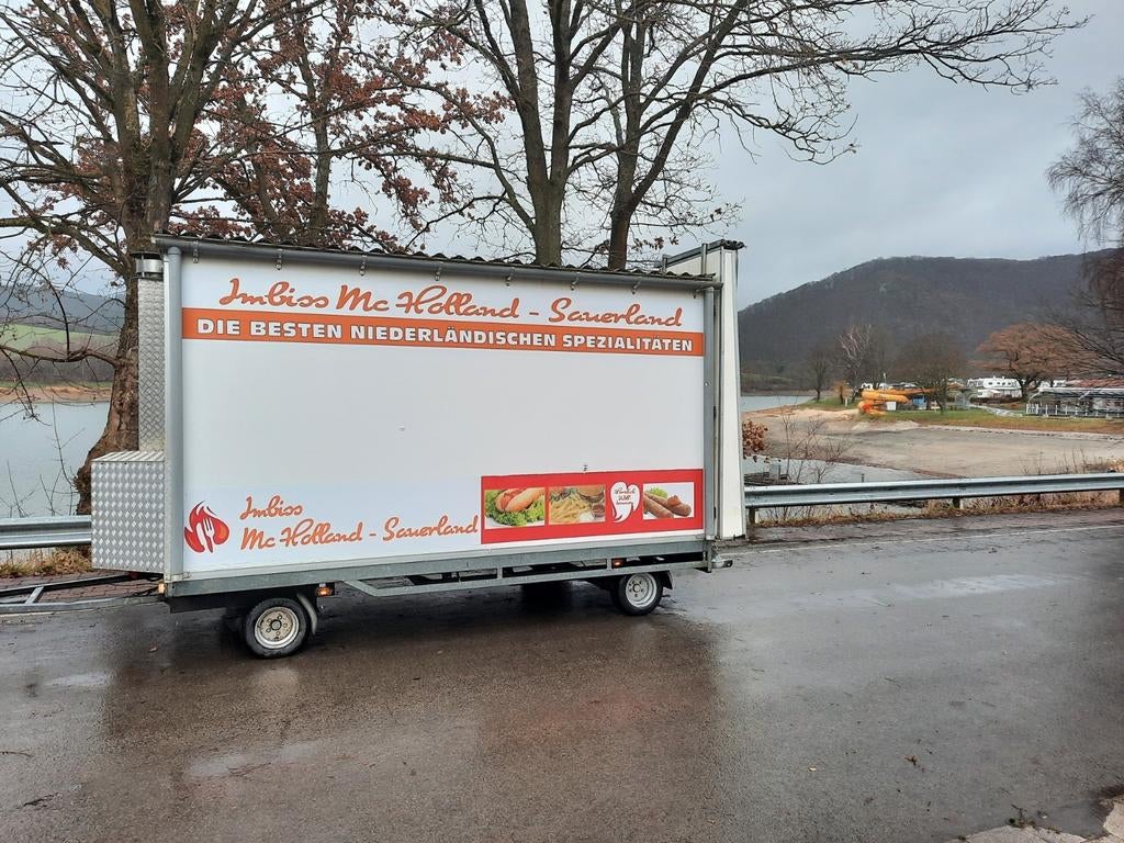 Ruim ingerichte Hapert verkoopwagen 2T, Ophalen of Verzenden, Gebruikt