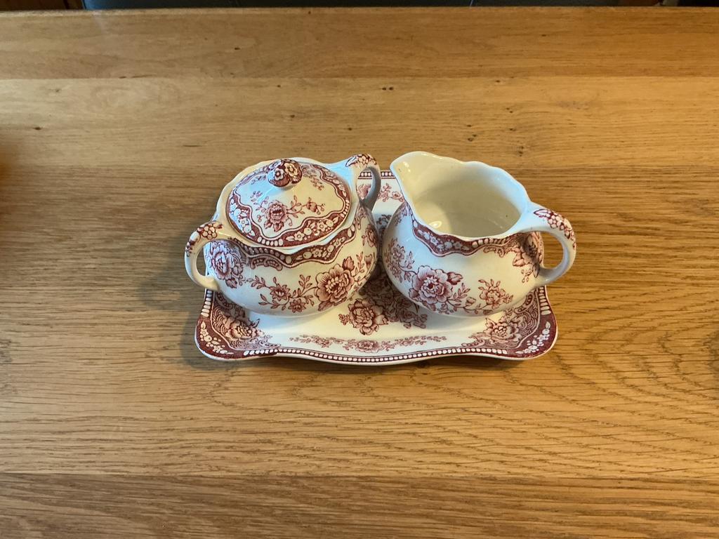 Prachtig roomstel engels Bristol, Ophalen of Verzenden