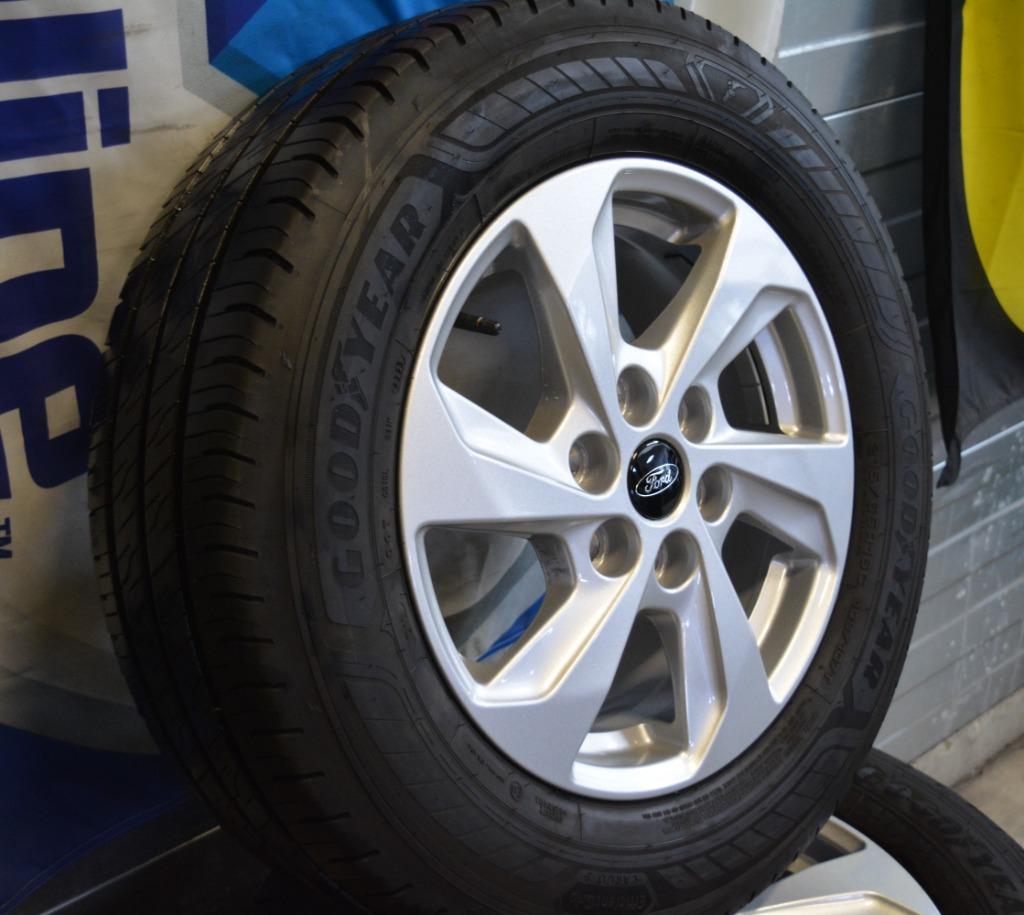 Nieuwe originele "16" zomerset Ford Transit, 16 inch, Banden en Velgen, Nieuw, Ophalen of Verzenden
