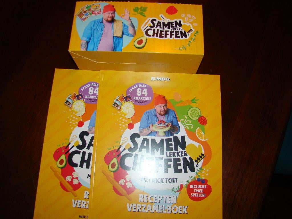 Jumbo samen lekker cheffen 2 boeken boek en doos stickers, Verzamelen, Supermarktacties, Jumbo, Ophalen of Verzenden
